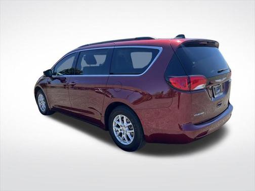 2021 Chrysler Voyager LXI