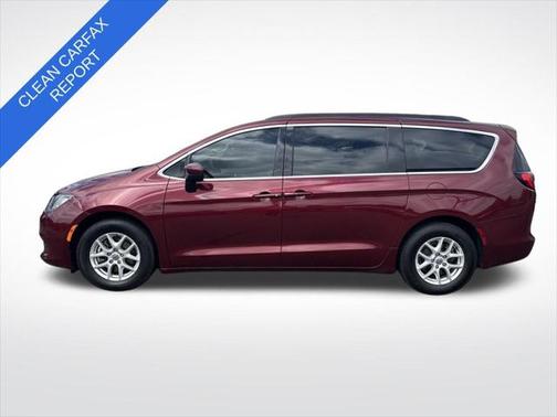 2021 Chrysler Voyager LXI