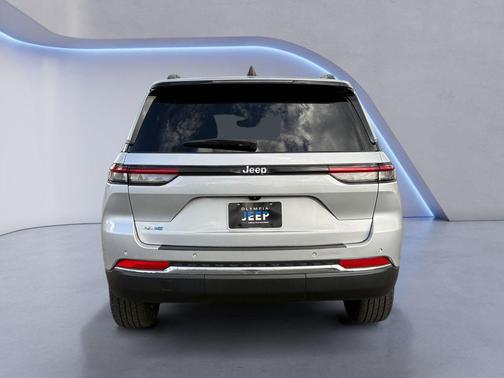 2023 Jeep Grand Cherokee 4xe Base