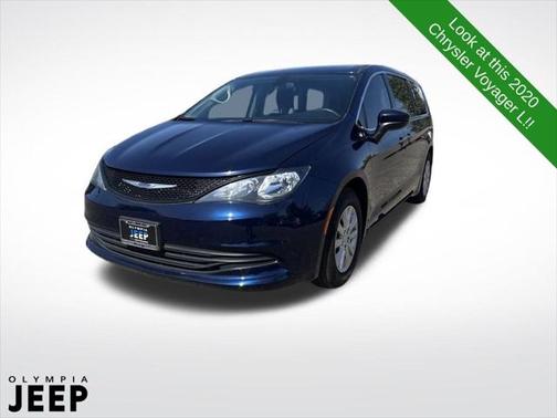 2020 Chrysler Voyager L