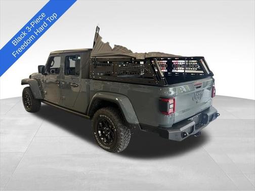 2025 Jeep Gladiator Willys