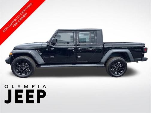 2022 Jeep Gladiator Sport