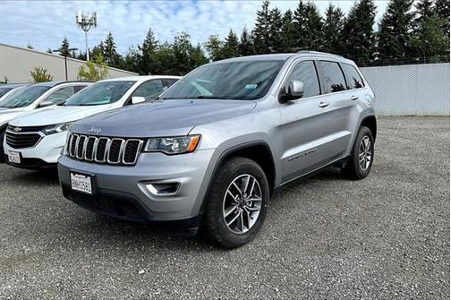 2020 Jeep Grand Cherokee Laredo