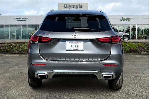 2021 Mercedes-Benz GLA 250 Base 4MATIC