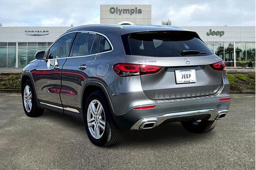 2021 Mercedes-Benz GLA 250 Base 4MATIC