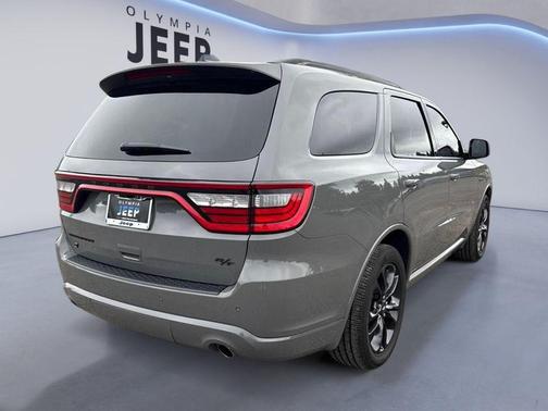 2023 Dodge Durango Orange Sport