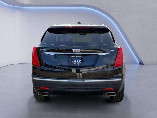 2018 Cadillac XT5 Premium Luxury