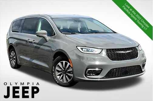 2022 Chrysler Pacifica Hybrid Touring L