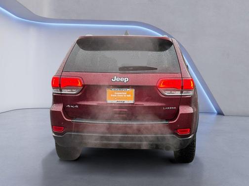 2020 Jeep Grand Cherokee Laredo