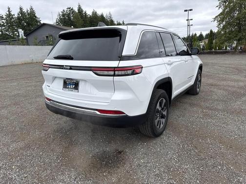 2024 Jeep Grand Cherokee 4xe Base