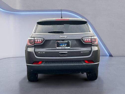 2022 Jeep Compass Sport
