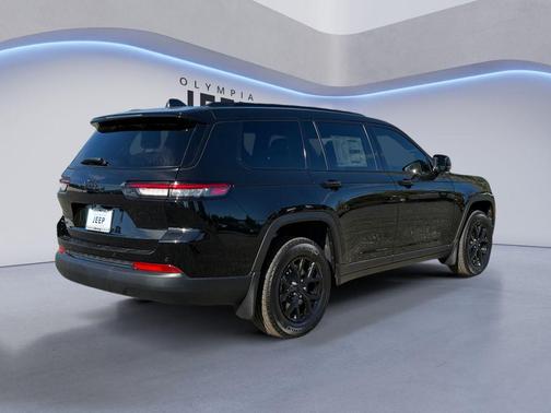 2025 Jeep Grand Cherokee L Altitude