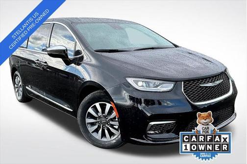 2022 Chrysler Pacifica Hybrid Limited