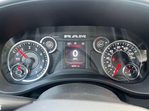 2023 RAM 1500 Big Horn/Lone Star