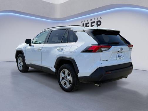 Super White 2021 Toyota RAV4 Hybrid LE
