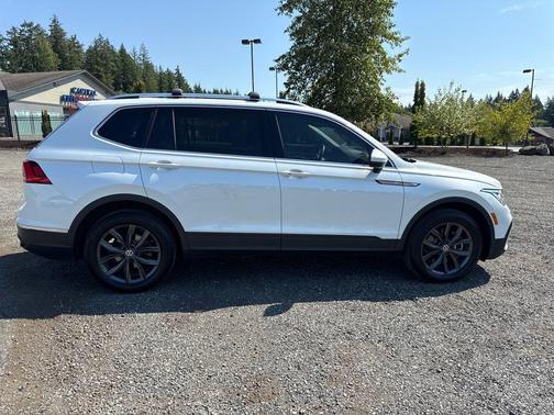 2023 Volkswagen Tiguan 2.0T SE 4MOTION