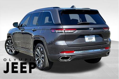 2022 Jeep Grand Cherokee Overland