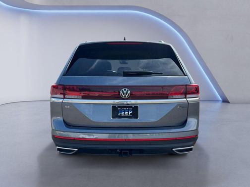 2024 Volkswagen Atlas 2.0T SE w/Technology 4MOTION