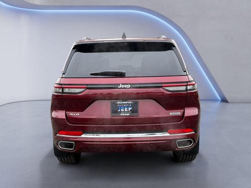 2025 Jeep Grand Cherokee Overland