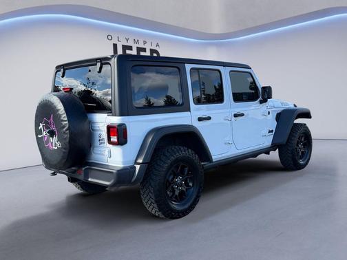 2025 Jeep Wrangler Willys
