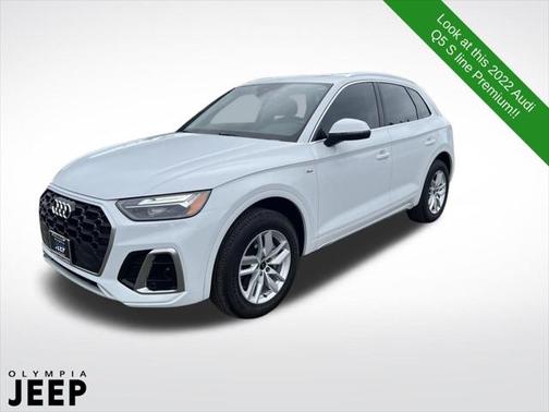2022 Audi Q5 45 S line Premium