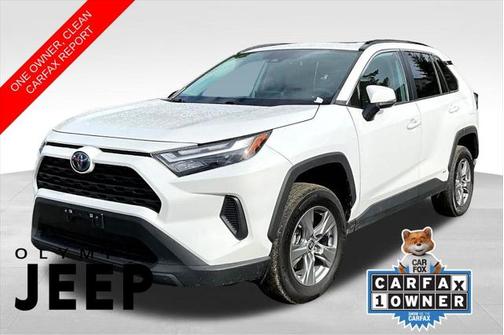 2022 Toyota RAV4 Hybrid XLE