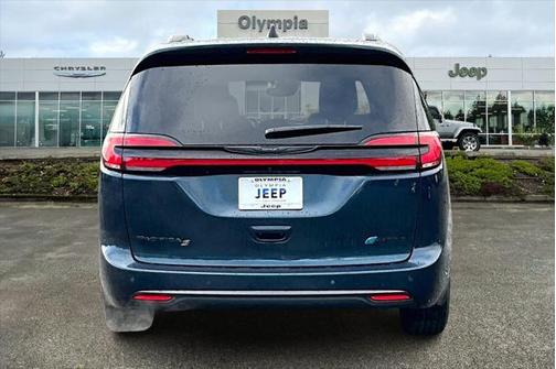 2025 Chrysler Pacifica Hybrid Premium S Appearance Pkg