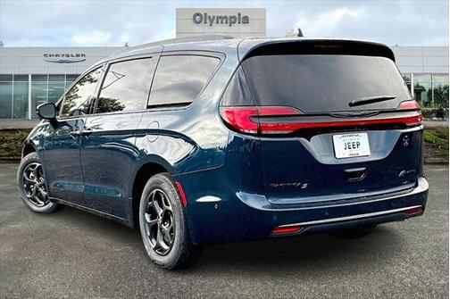 2025 Chrysler Pacifica Hybrid Premium S Appearance Pkg
