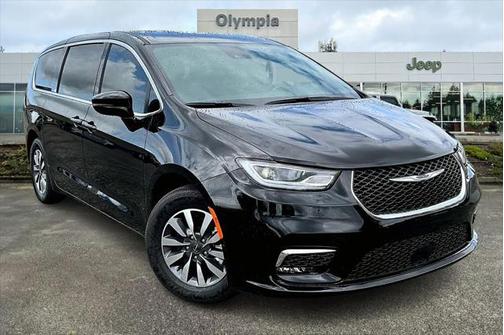 2025 Chrysler Pacifica Hybrid Select