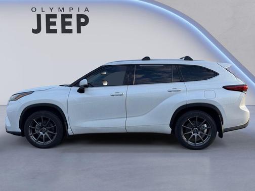 2022 Toyota Highlander Limited