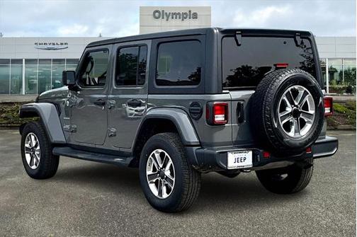 2021 Jeep Wrangler Unlimited Sahara