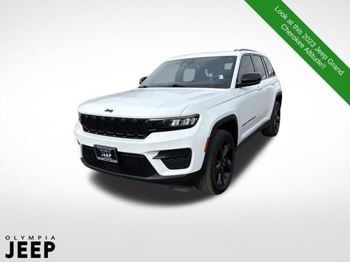 2023 Jeep Grand Cherokee Altitude