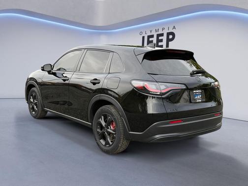 2023 Honda HR-V LX