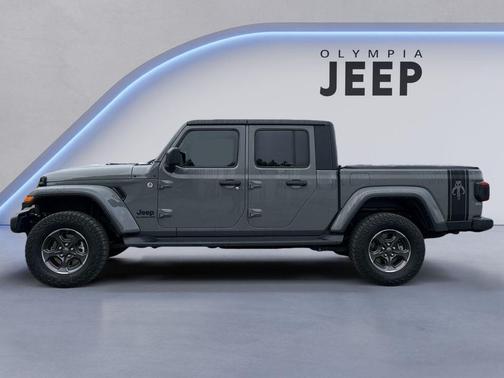 2022 Jeep Gladiator Sport S