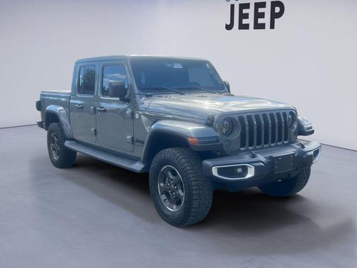 2022 Jeep Gladiator Sport S