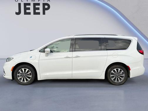 2021 Chrysler Pacifica Hybrid Touring L