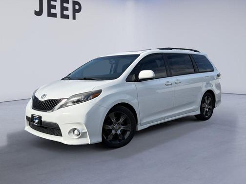 2015 Toyota Sienna SE