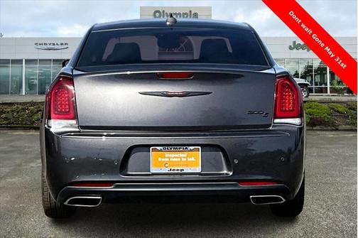 2023 Chrysler 300 S