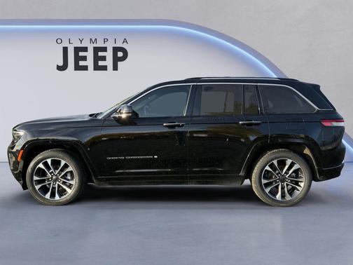 2022 Jeep Grand Cherokee Overland