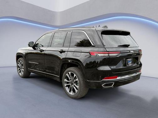 2025 Jeep Grand Cherokee Overland