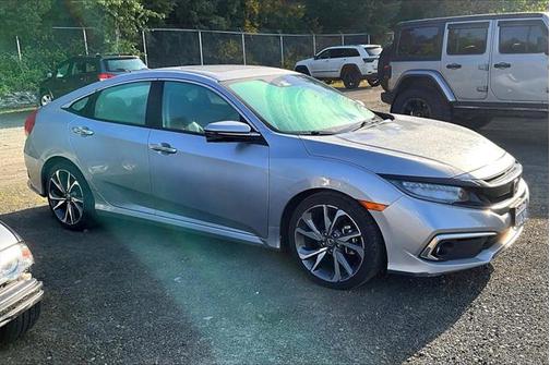2019 Honda Civic Touring