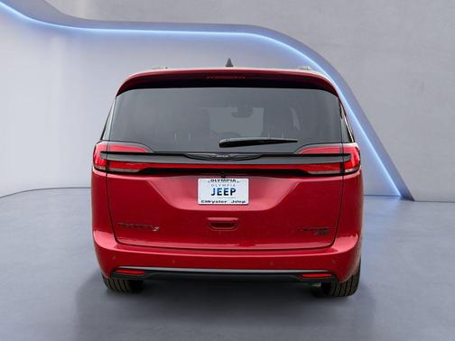 2026 Chrysler Pacifica Limited