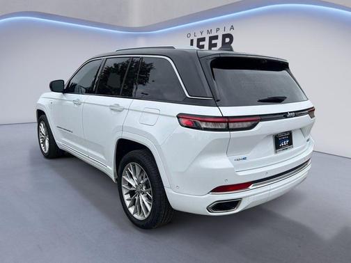 2022 Jeep Grand Cherokee 4xe Summit