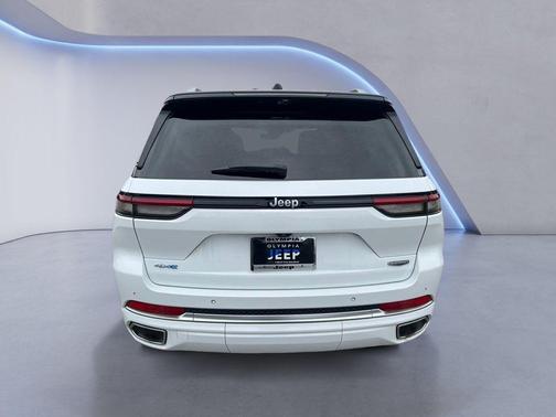 2022 Jeep Grand Cherokee 4xe Summit