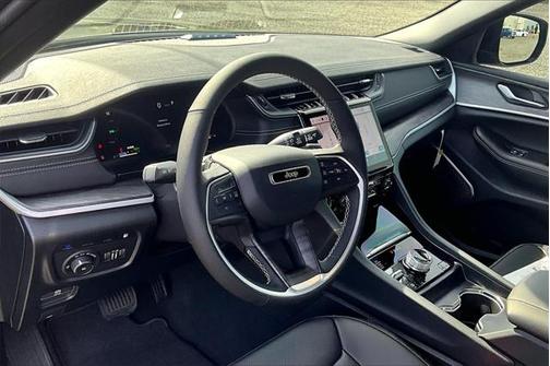 2025 Jeep Grand Cherokee 4xe