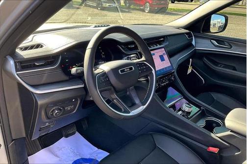 2025 Jeep Grand Cherokee 4xe