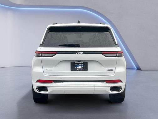 2025 Jeep Grand Cherokee Overland