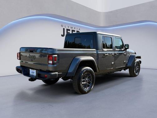 2025 Jeep Gladiator Sport S