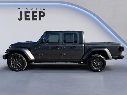 2025 Jeep Gladiator Sport S