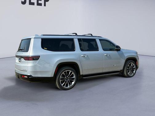 2023 Jeep Wagoneer L Series II